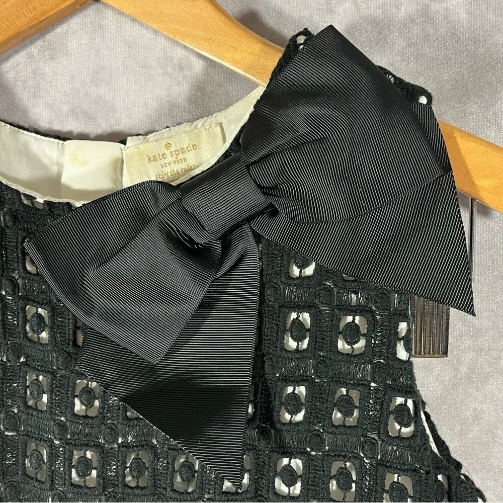 Kate Spade Eyelet Shift Dress Womens 10 Black White Bow Skirt the Rules Coquete